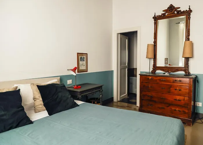 Apartment Charming In Monti, Steps To Colosseum *