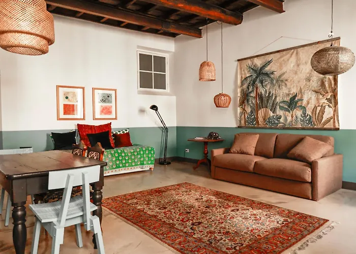 Apartment Charming In Monti, Steps To Colosseum
