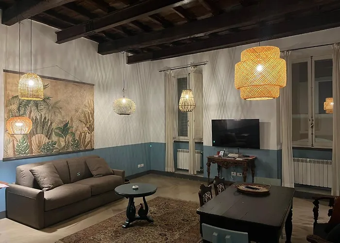Charming In Monti, Steps To Colosseum Apartment
